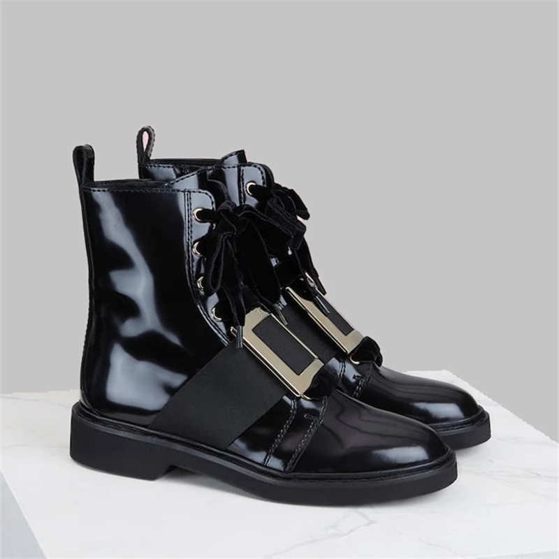 

Brand Cross-tied Winter Shoes Woman Ankle Boots 2019 Metal Decor Bota Feminina Black Patent Leather Chelsea Zapatillas Mujer