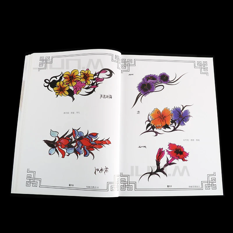 

A4 Tattoo Books Flowers Hibiscus Lily Rhododendron Magnolia Camellia Color Sketch Tattoo Accessories Free Shipping