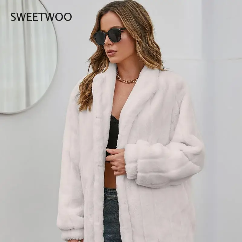 Рисунок 6 - Женское теплое зимнее пальто