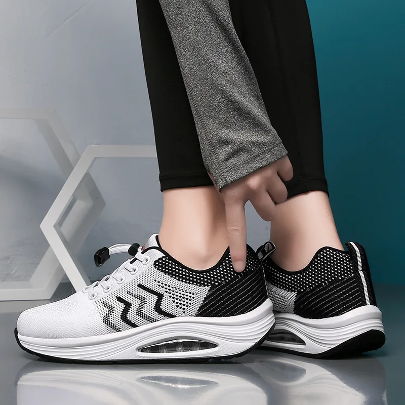 

Rocking Shoes Women's 2019 New Style Punched Sheet Surface Sports WOMEN'S Casual Shoes Korean-style Lightweight Running Shoes Fi