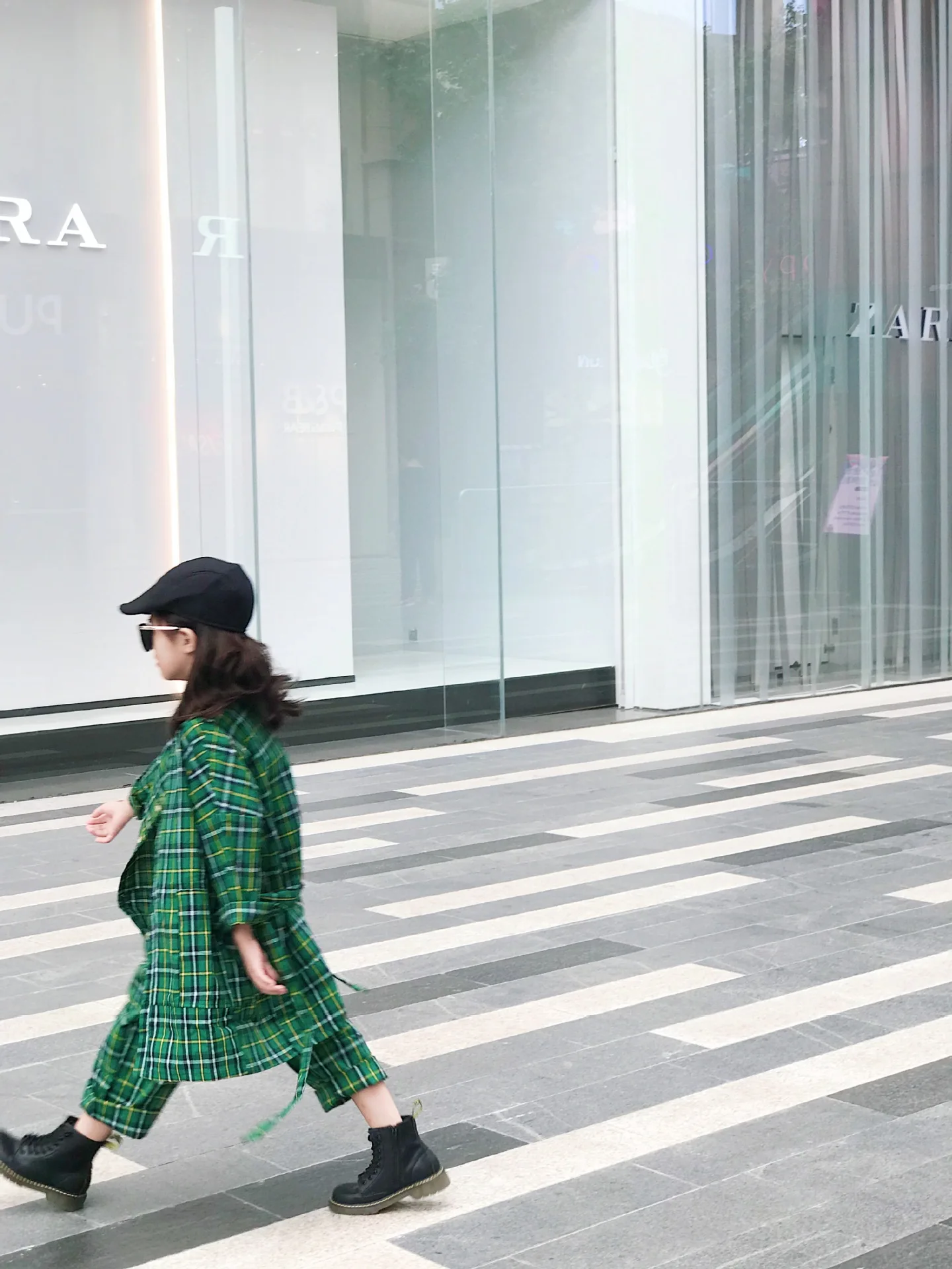 1E15D2045A9FA872DE897C4D63521C