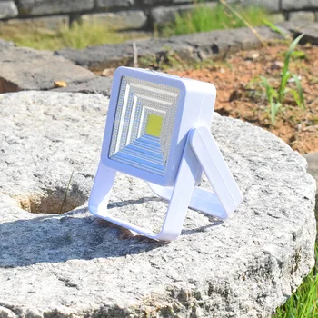 

IP65 Waterproof USB Water Proof / Solar Charging LED Solar Light External Magnet Rotating Emergency Lamp for Outdoor Lawn Street