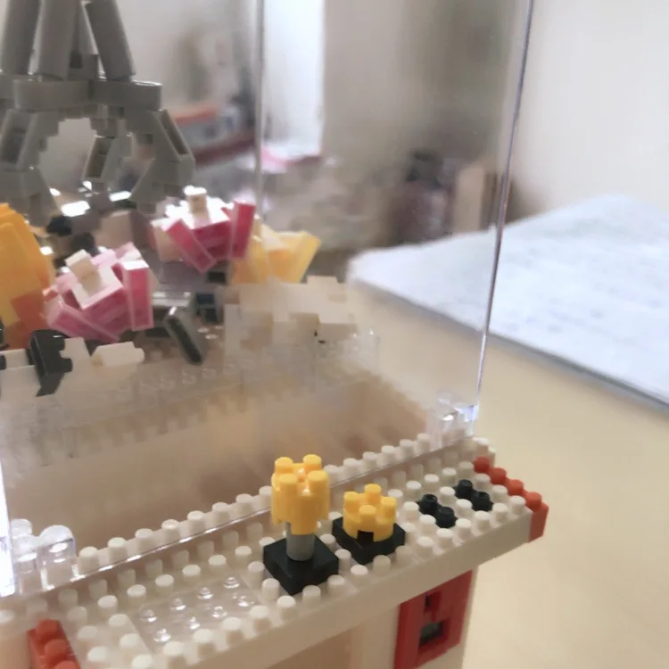 Creator кукла маленький НЛО Catcher micro diamod строительный блок со светодиодным светильник мини коготь кран для игровых автоматов коллекция nanobricks