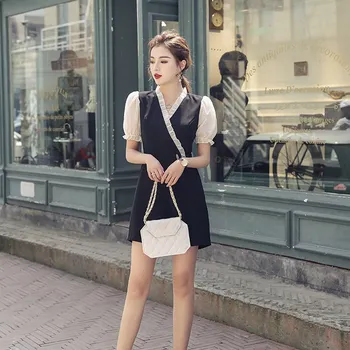 

2019 Summer Women Casual Lantern Sleeve Rompers Loose Office Lady High Waist Patchwork Jumpsuit Black V-Neck Mesh Playsuit