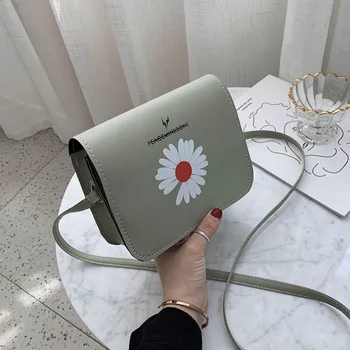 

Small female bag 2020 new summer small fresh daisy chain wild messenger bag ins super fire portable small square bag