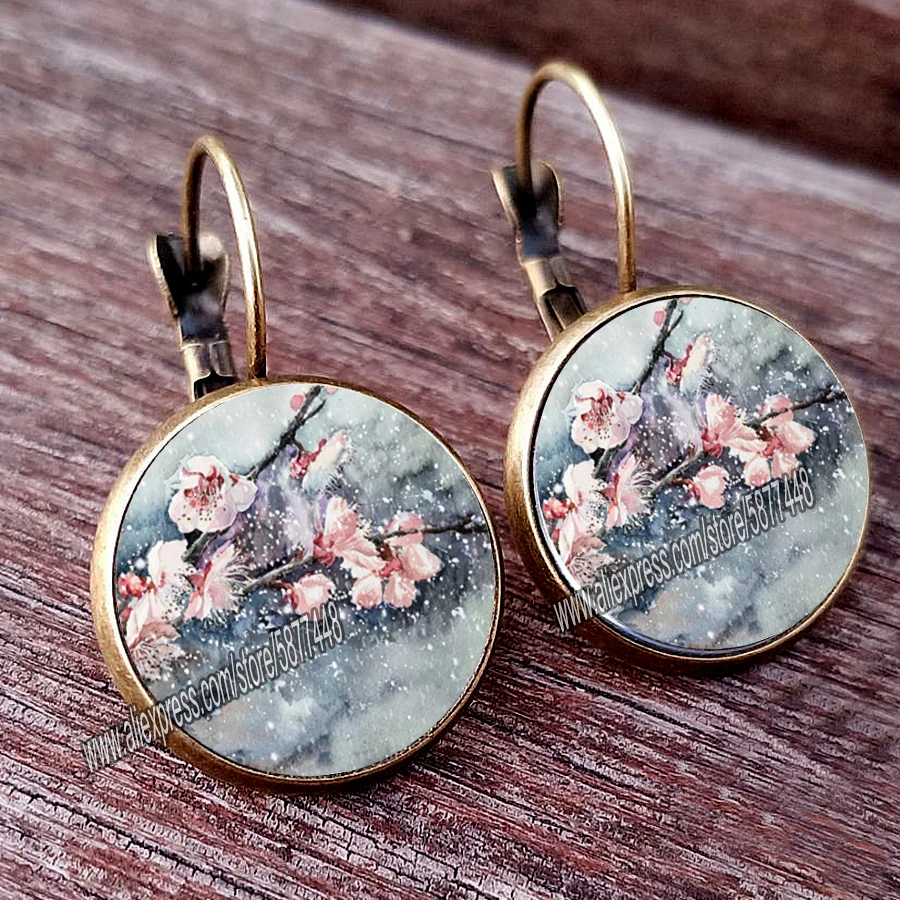 Retro Handmade Lotus Fower Women Pattern Glass Cabochon Stud Earring Blossom Flower Earring for Woman and Girl