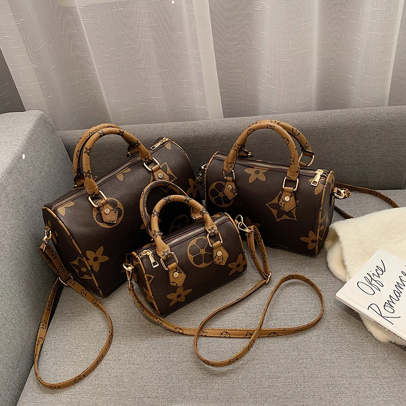 

2019 New Luxury Strap Clutch Handbag Women Designer Shoulder Bag Messenger Famous Brand Small/Big Handbag Woman Crossbody Bags