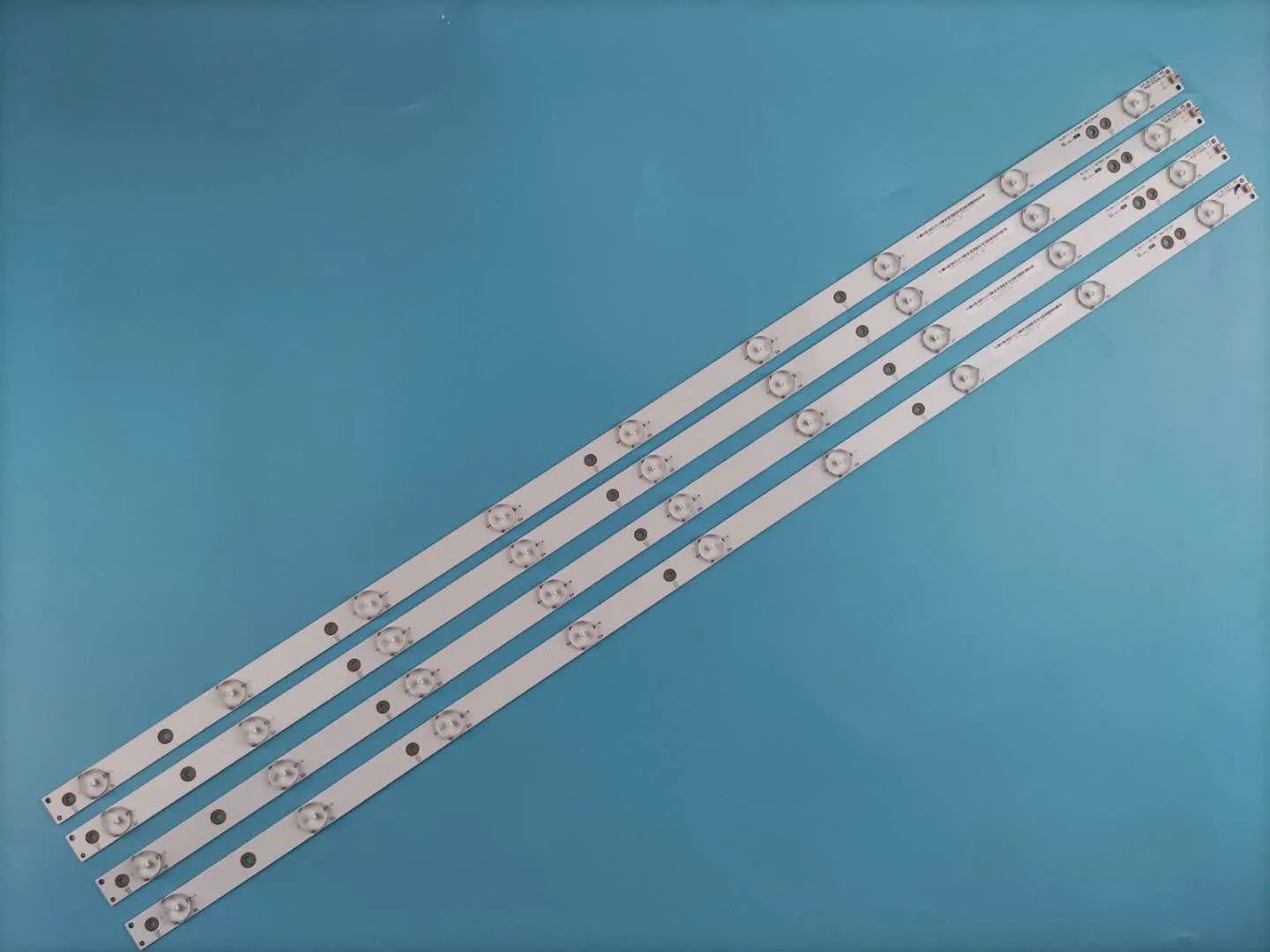 US $15.99 4Pieces LED Backlight GJDLEDII P5400D409V7 For LED TV P H Ilips 40PFT530012 40PFT530060 40PFK450912 40PFH530088