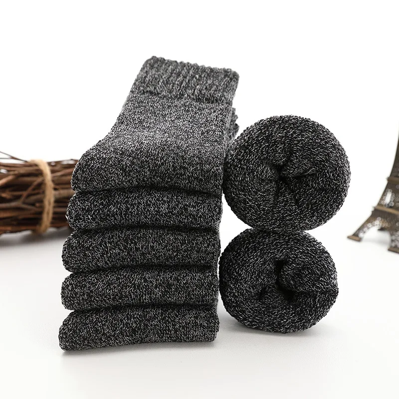 Chaussettes en laine épaisse unies pour homme • Moment Cocooning