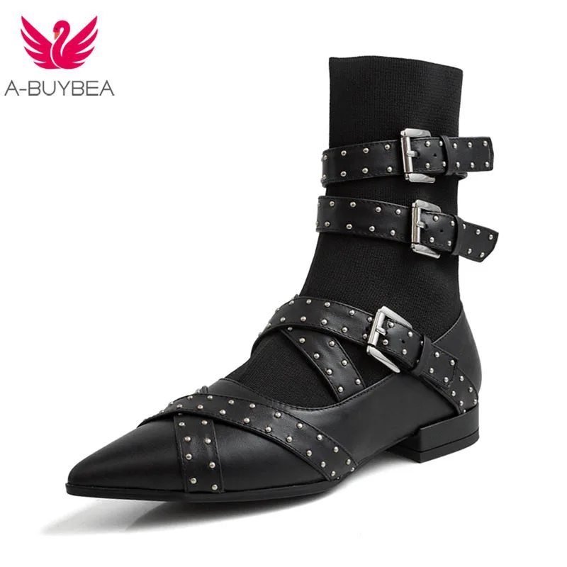 

2020 New Black Genuine Leather Woman Ankle Boots Buckles Rivets Pointed Toe Low Square Heeled Women Boots Zapatos Mujer Shoes