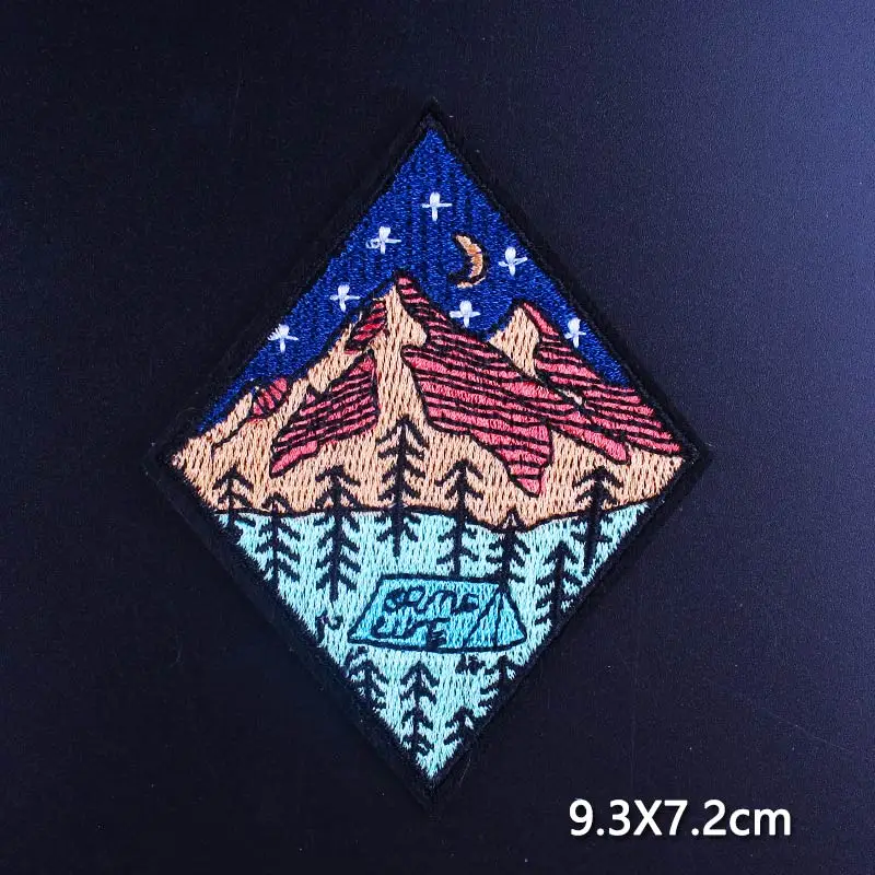 Приключения путешествия эмблемы с вышивкой нашивки для одежды гладить на патч Исследуйте природные горы и реки полосы аппликация - Цвет: 3P-PE3397CT