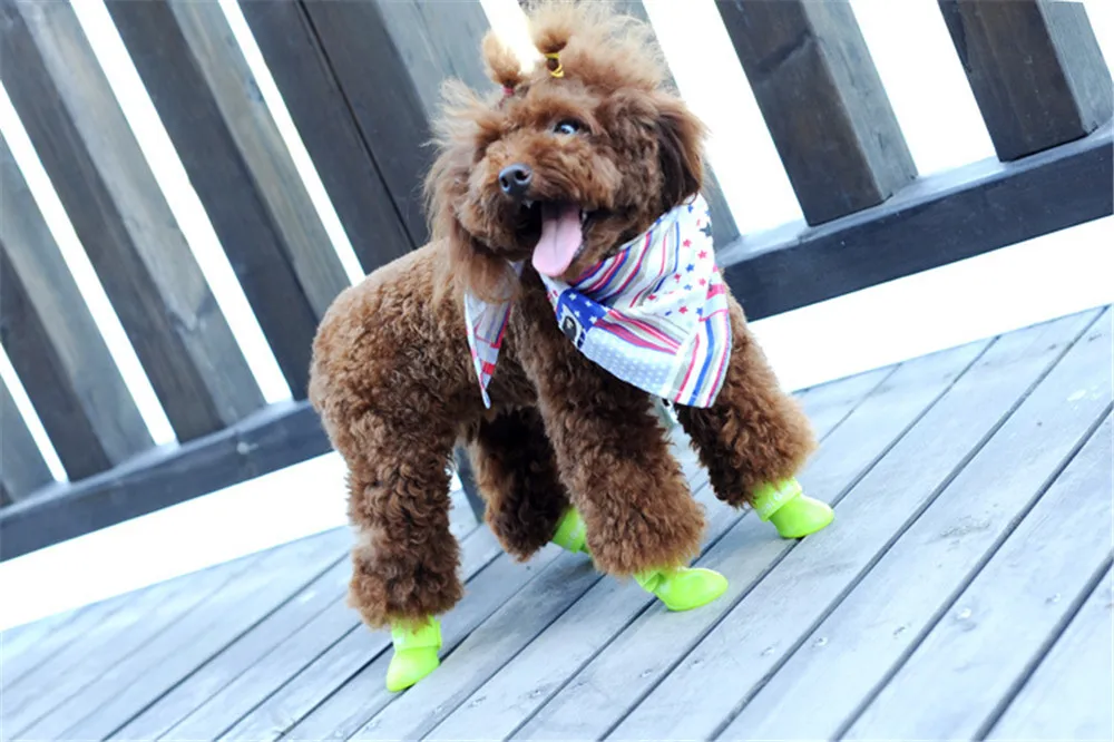 4pcs-Pet-Dog-Shoes-Waterproof-Rain-Pet-Shoes-for-Dog-Puppy-Rubber-Boots-Candy-Color-Puppy (22)