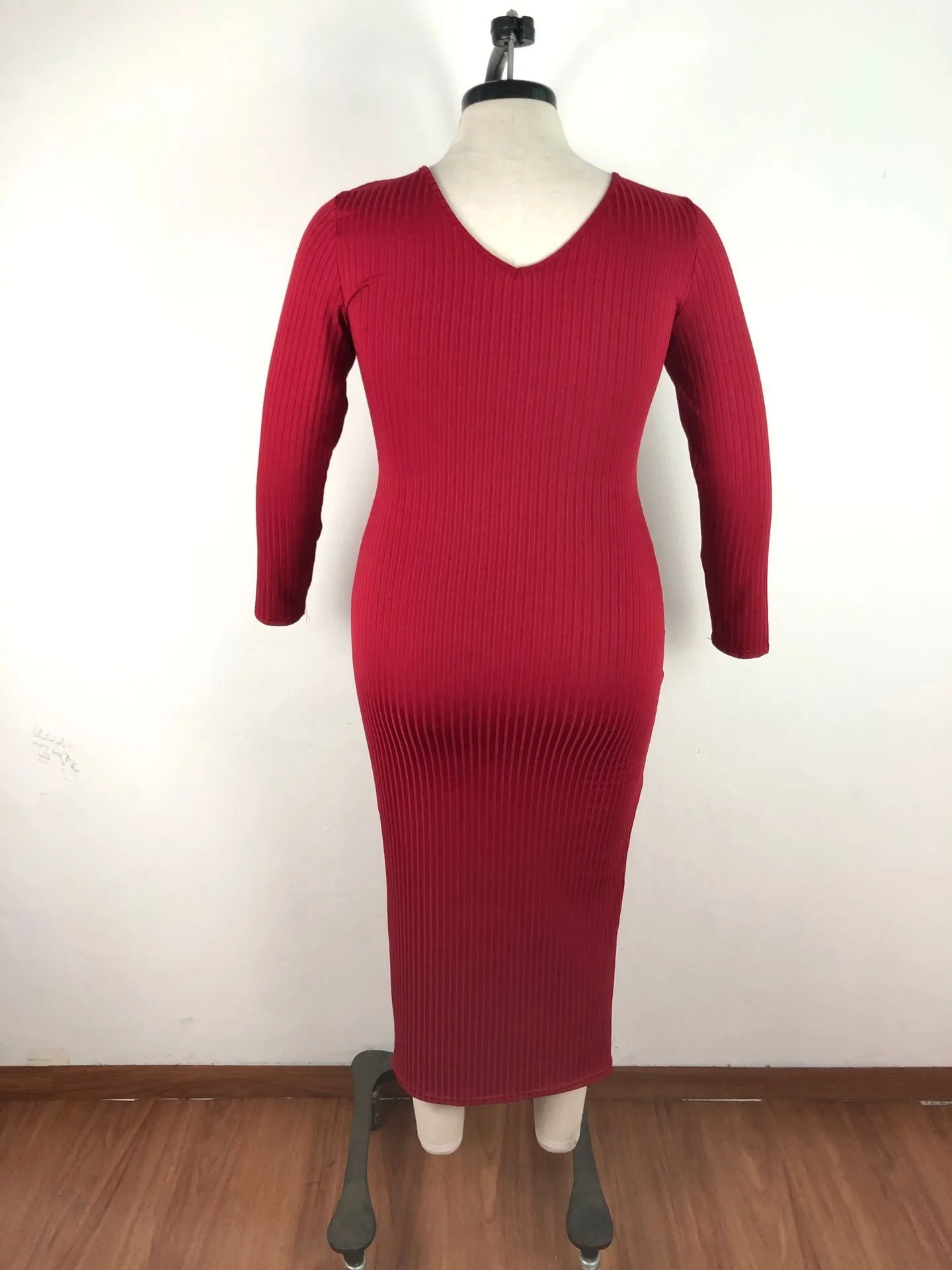 Облегающее длинное платье макси размера плюс XL~ 6XL с v-образным вырезом и длинным рукавом, вязаное осенне-зимнее платье, Элегантное повседневное платье для женщин