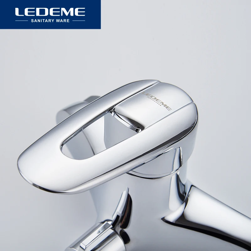 LEDEME Bathtub Faucet Outlet Pipe Bath Bathtub Faucets Set 1 set Chrome Plated Surface inside Brass Material Shower Head L2207