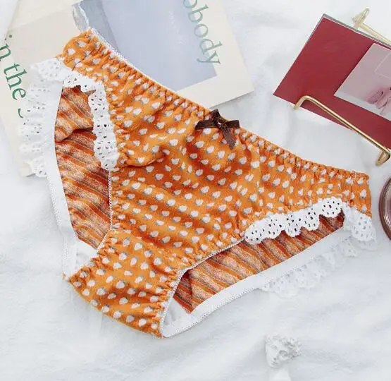 Новое поступление Размеры M, L, XL, милая Лолита, Каваий; жаккардовое пальто клубника, один из самых красивых хлопковые кружевные трусики, нижнее белье WP606 - Цвет: Yellow
