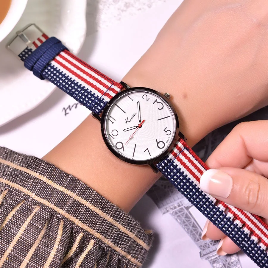 

Nylon Stripe Strap Fashion Casual Women Men Quartz Watch Red Pointer Creative Dial Design Lovers Wristwatches Simple Woman Clock