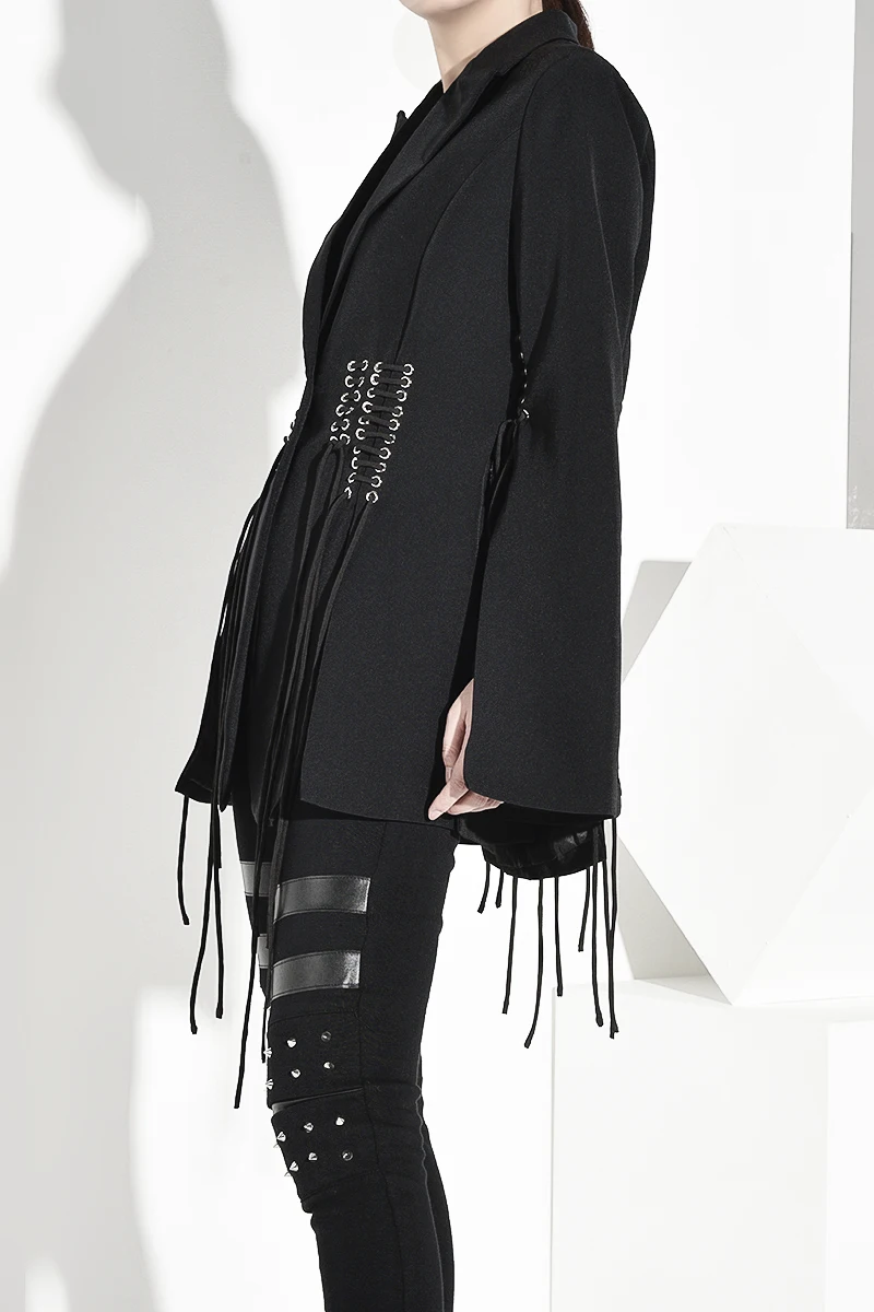 [EAM] Свободная облегающая бандажная куртка, новинка, с отворотом, с длинным рукавом, ассиметричное Женское пальто, модное, осенне-зимнее, JY8500