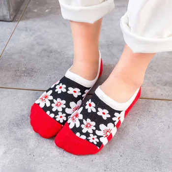 

Socks Casual Cotton Spring Summer Funny Sweat Short Socks Happy Geometric Ankle Female Invisible Boat Silicone Socks Slippers