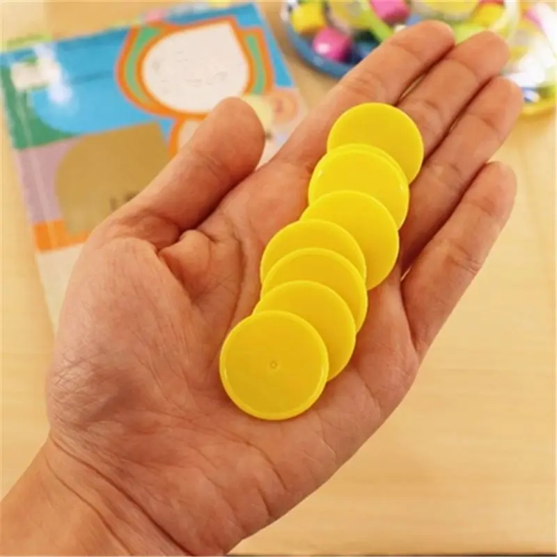 100Pcs Counters Counting Chips Plastic Markers 25 mm Mixed Colors Bingo Chips Game Tokens Storage Box
