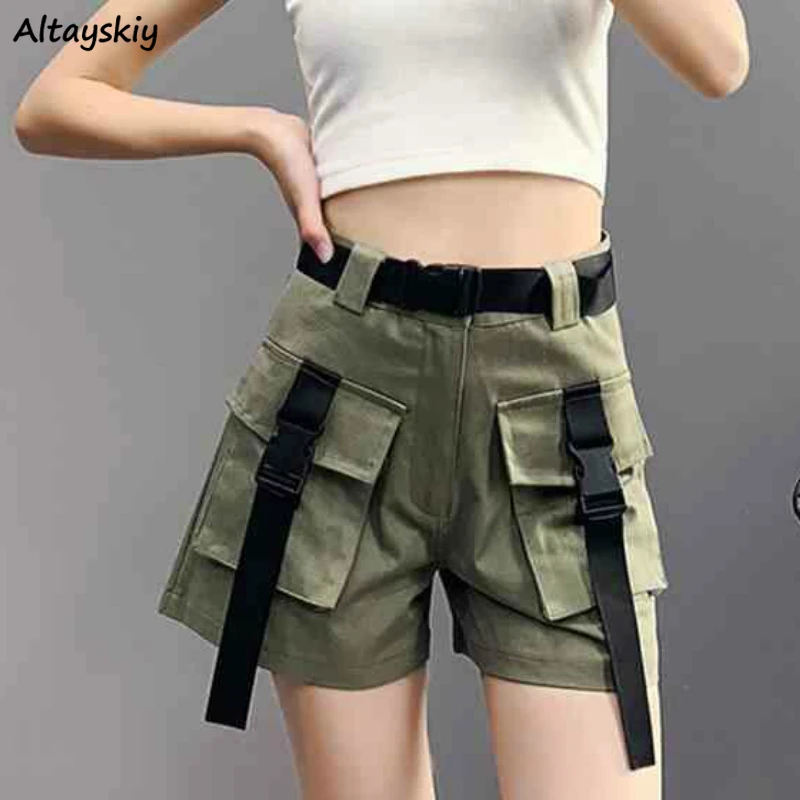 trendy shorts for ladies