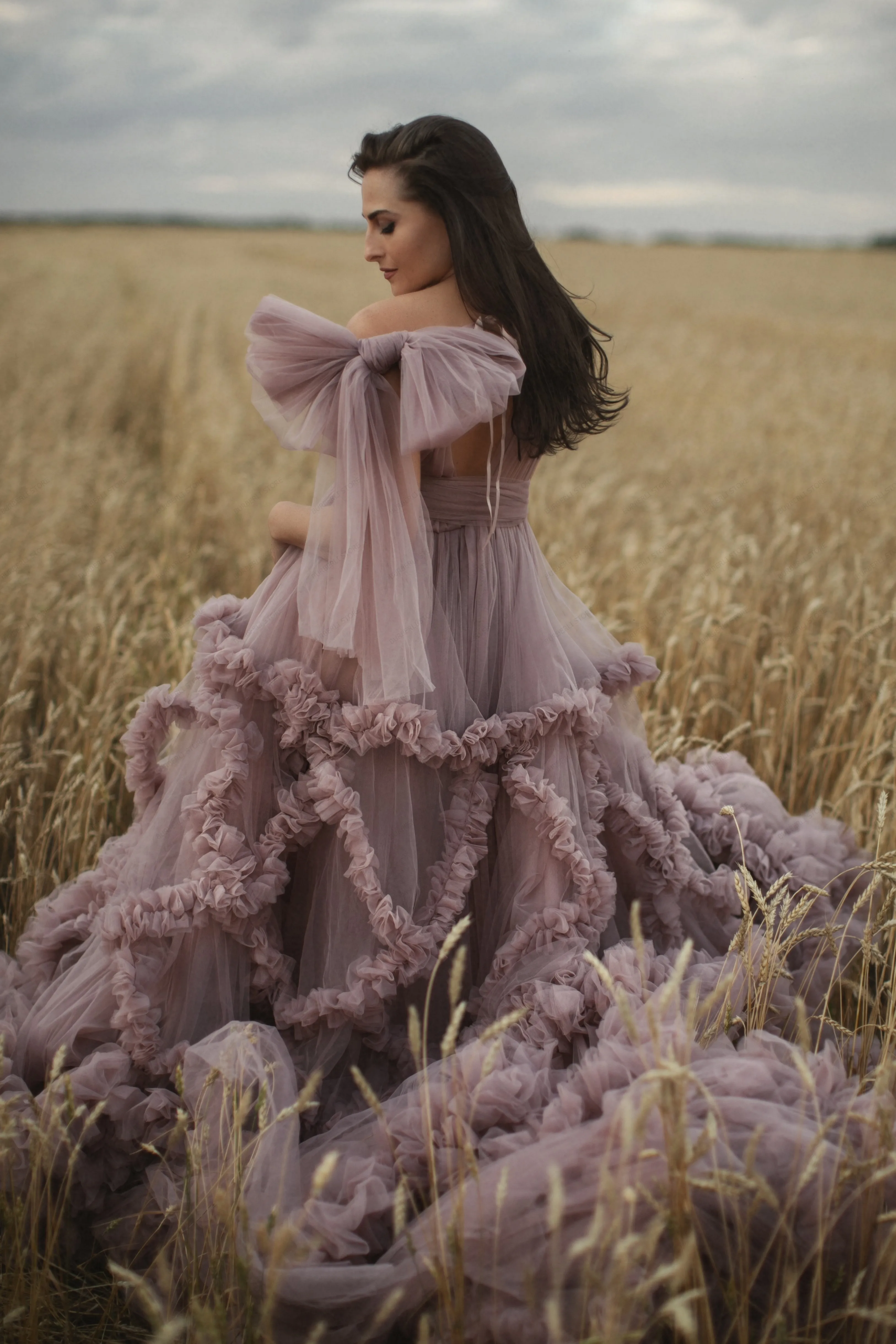 Fluffy Tulle Maternity Dresses With Long Train V
