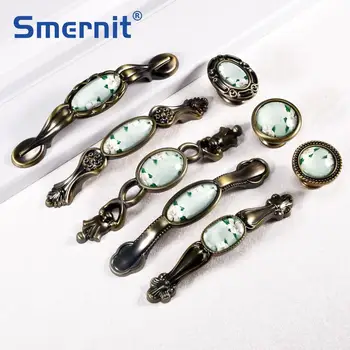 

Retro Flower Furniture Handle Elegant Vintage Bronze Kitchen Cabinet Knobs and Handles Wardrobe Cupboard Door Handle Drawer Pull