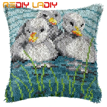 

Latch Hook Cushion Duck Babys Pillow Case Pre-Printed Color Canvas Acrylic Yarn Latched Hook Pillow Crochet Cushion Cover Kits