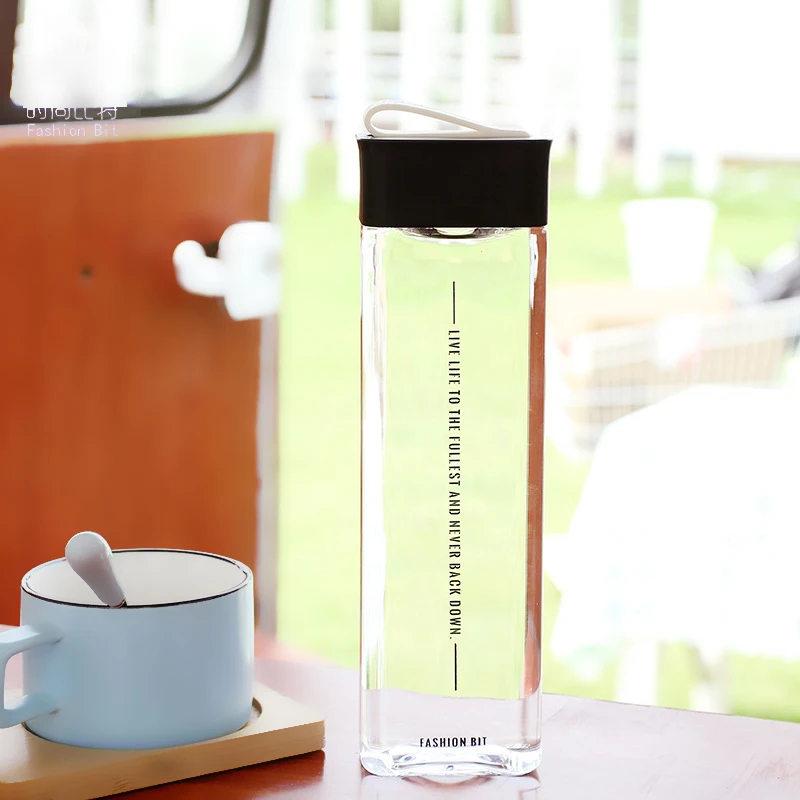 Изготовленная на заказ квадратная пластиковая бутылка для воды портативная бутылка для питьевой воды Вибрирующая бутылка для воды Корейская девушка бутылка для воды Ins