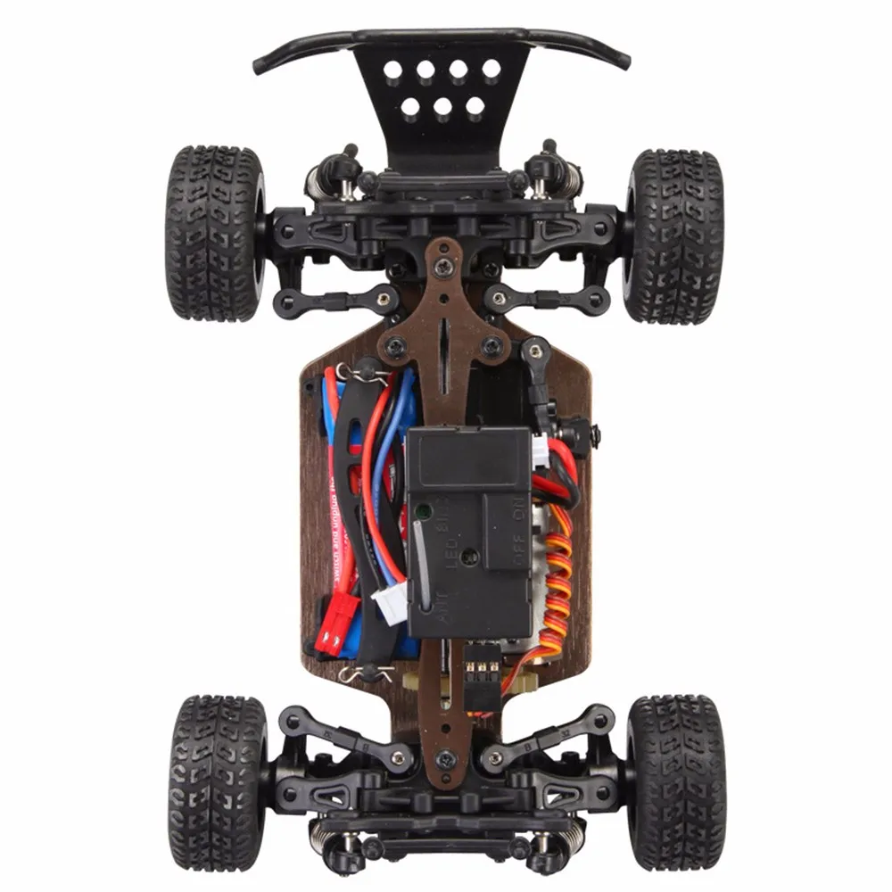 2020 Wltoys A222 1:24 Four-wheel Drive RC Car 2.4G Remote Control Speed Desert Off-road Drift Racing Car Alloy Material 35km