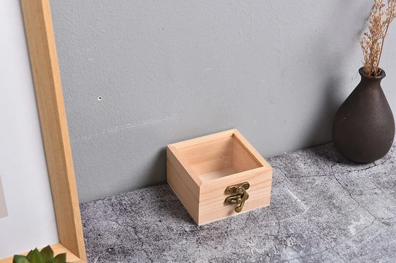 

Wooden Square Hinged Storage Boxes Craft Gift Storage Container Dust Jewelry Box Case For Women Large Capacity With Lock