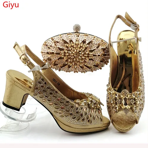 18B4 GOLD SIZE 38-43 HEEL7CM 0.95KG 208RMB