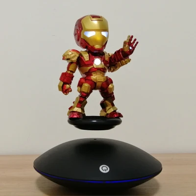 juguete iron man flotante