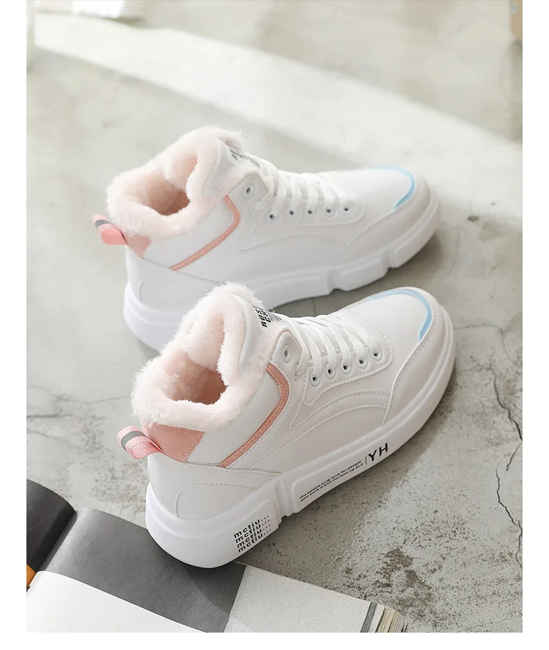 12316239181_1094510819