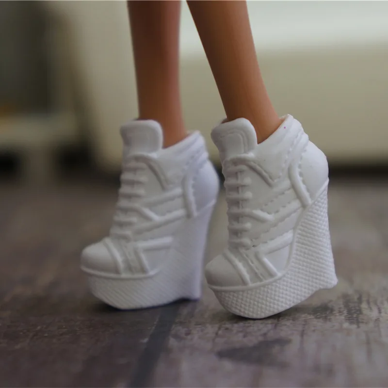1 pair shoes for Barbie Doll bjd 1/6 short boot Sneaker Doll house dressing up Sandals mini cup doll shoes