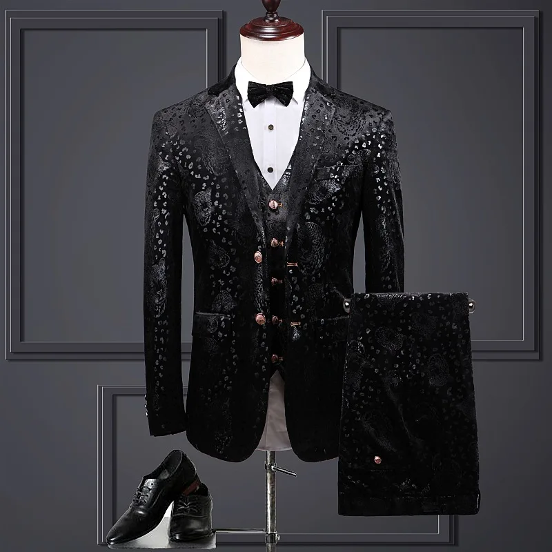 Дизайн черный цветочный Рисунок Для мужчин Slim Fit для ночного клуба обувь комплект спортивных пиджаков прошла мужской банкетные вечерние новые замшевые костюм из трех предметов