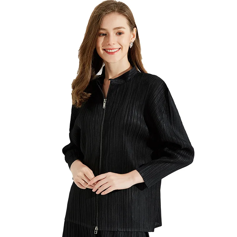 Wholesale Plus Size Jacket Women Autumn New Big Stretch Miyake Pleated Stand Collar Zipper Raglan Sleeves Loose Casual Tops - Цвет: black