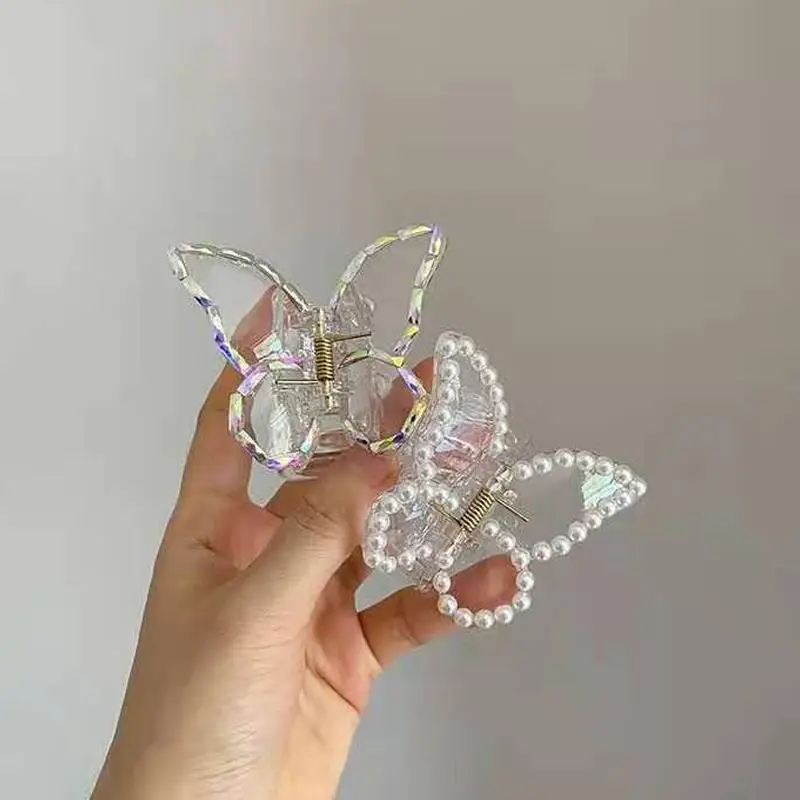 2021 Summer Small Transparent Butterfly Hair Claws Hairpin Cute Transparent Grabs Acrylic Hair Clip For Women Sweet Accessories hair clips for thick hair