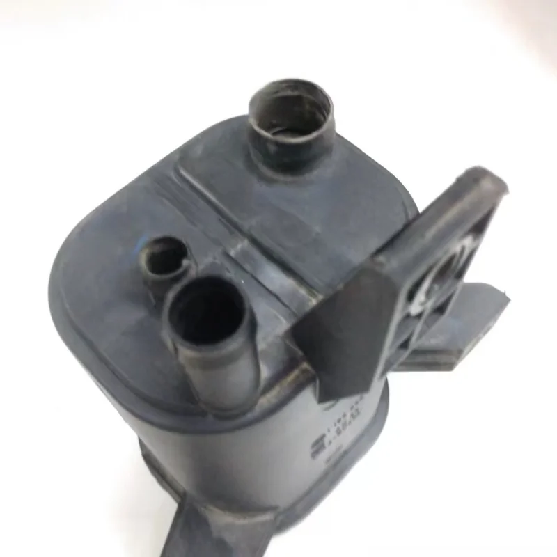 

For BMW X5 E53 Carbon Canister 3.0 4.4i 4.6is 4.8is Original Car Accessories