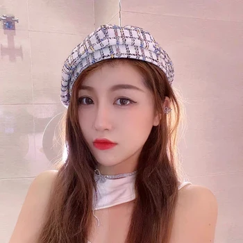 

Hat female Japanese autumn and winter plaid octagonal hat female wild retro warm beret female