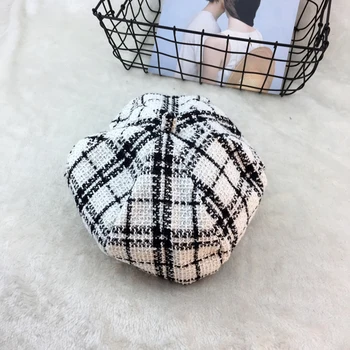 

Autumn and winter hat ladies plaid beret retro casual female painter hat
