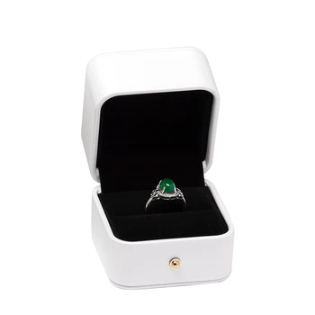 

PU Leather Ring Jewelry Organizer Box With Golden Lock Exquisite European Style Wedding Ceremony Jewellery Packaging Storage