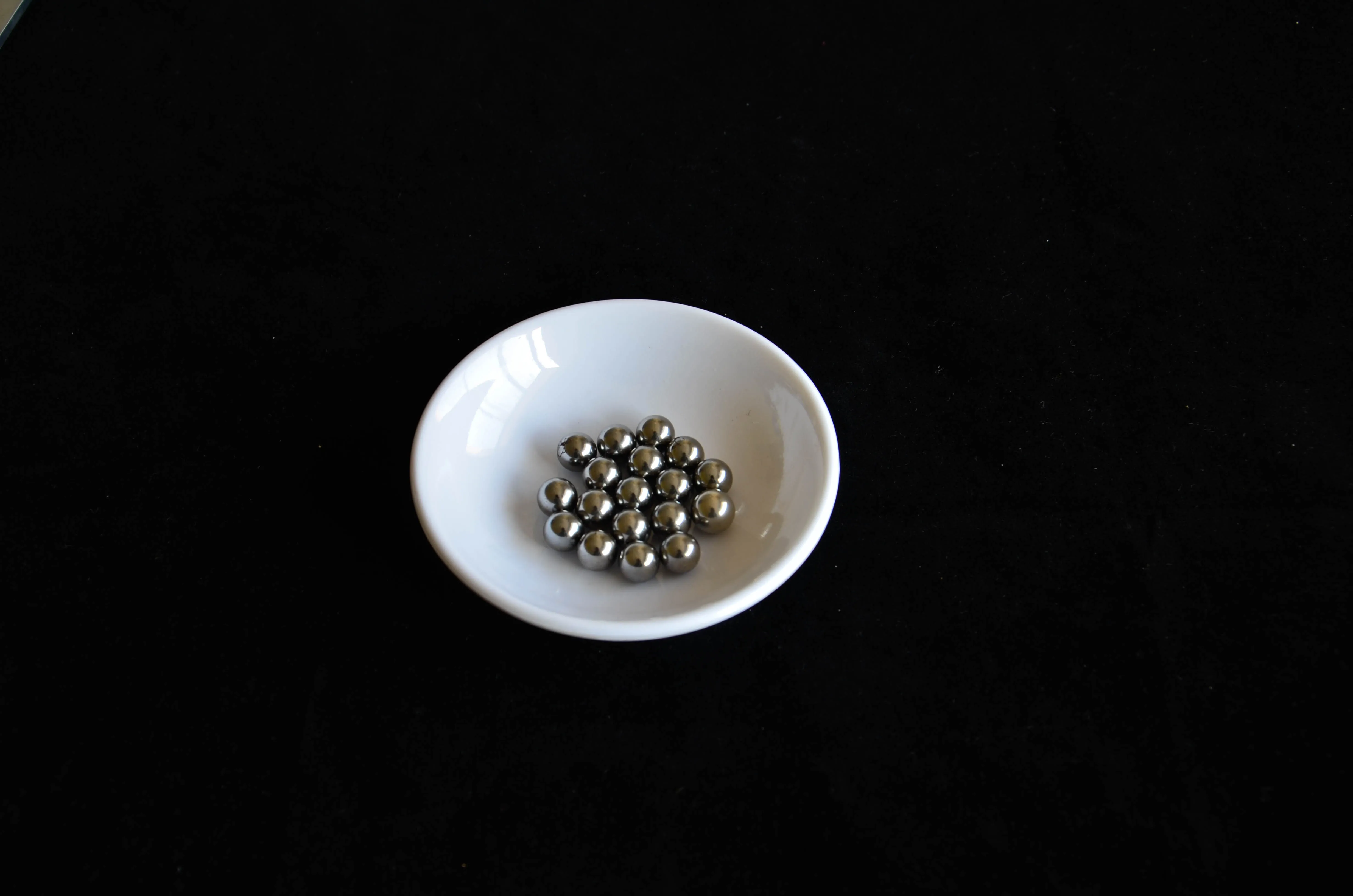 High Quality 9.5mm 9.525mmGCR15 Solid ball High precision G10 30Pcs hardness bearing ball impact test.No Magnet