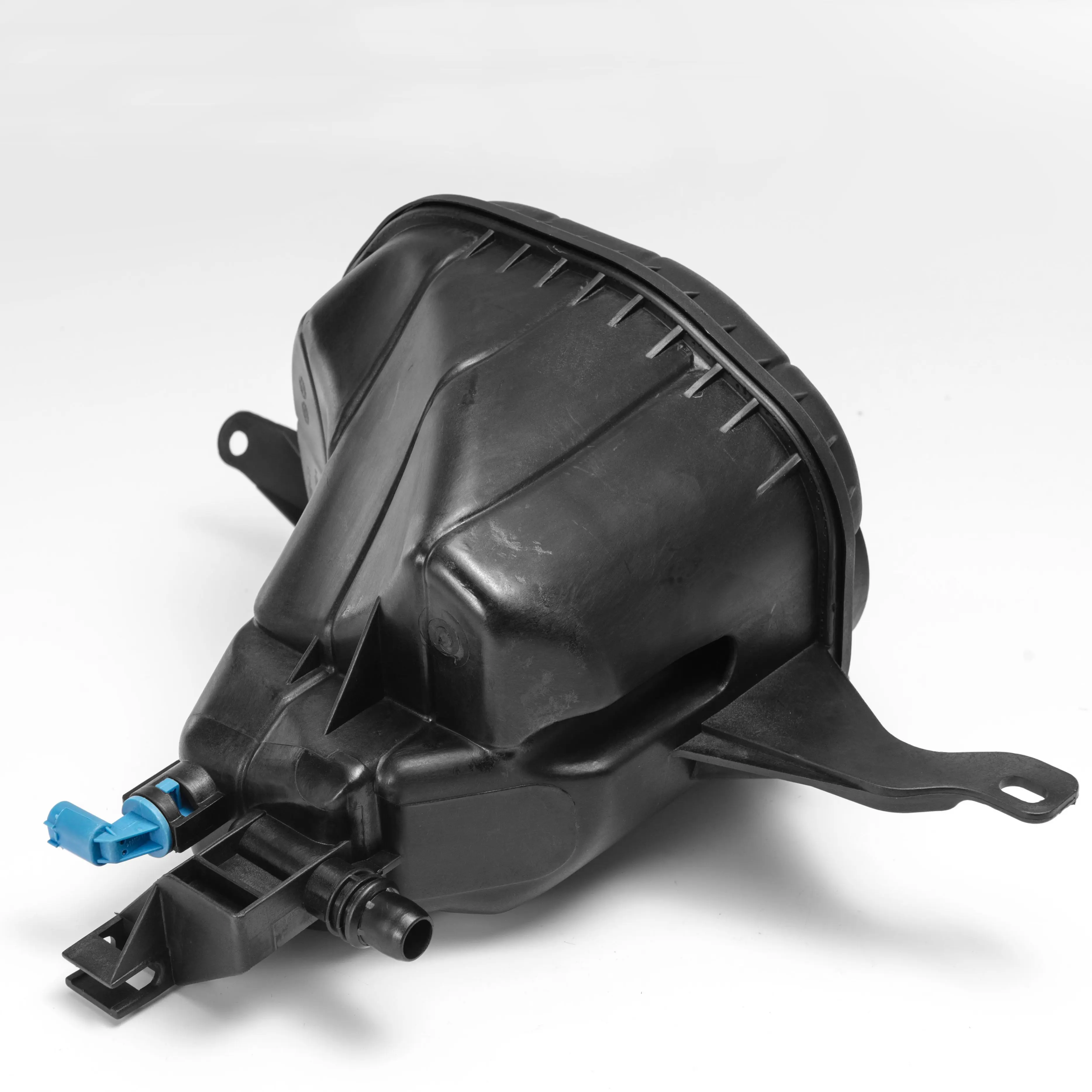 Coolant Expansion Tank For BMW F01 F02 F03 F04 F11 F10 17137647284 17137578439 17137601950