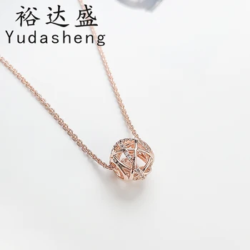 

Hollow Galaxy Clavicle Chain Set Temperament Necklace Give Gift