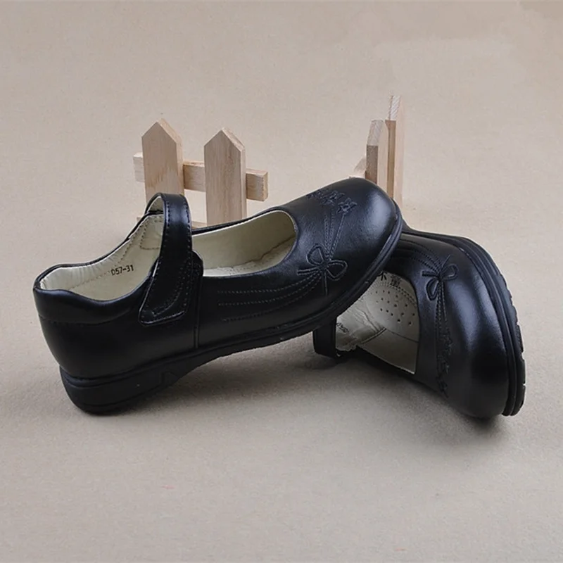 girls shoes Children Girl Student Shoes School Black Leather Shoes Girls Fashion Princess Shoes Kids Classic Glowing Uniforms Sinlge Shoes slippers for boy