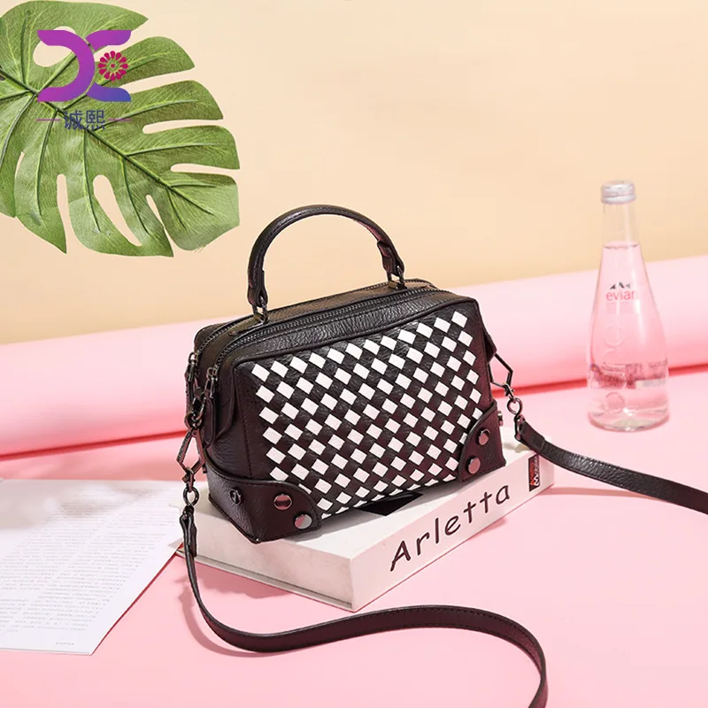 

Manufacturers WOMEN'S Bag 2019 Spring And Summer New Style Weaving Messenger Bag Korean-style Fashion Handbag a Generation of Fa