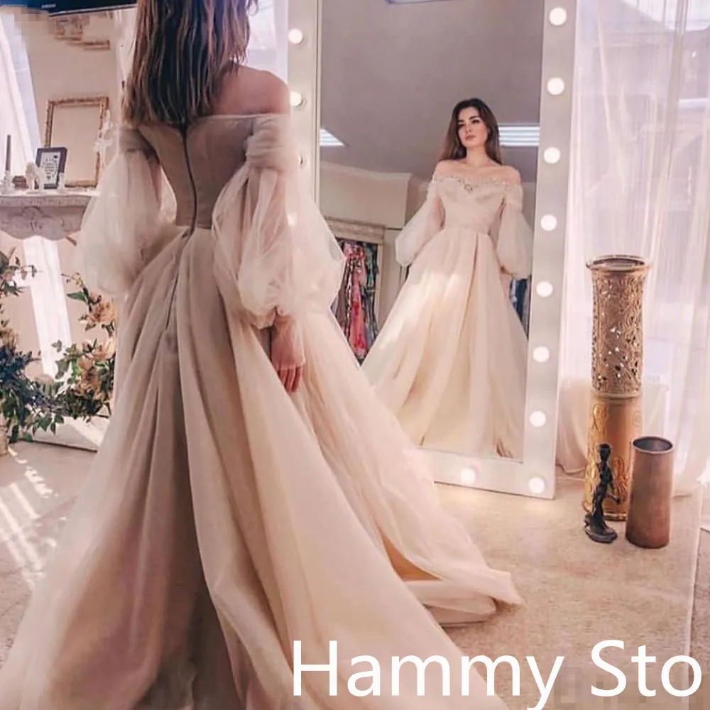 

2020 Elegant Off Shoulder Light Champagne Puffy Prom Dresses Sweetheart Neckline Abendkleider Evening Gowns Long Sleeve Robes D