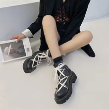 

2021 Platform Martin Boots for Women Winter Black Leather Chunky Motorcycle Shoes Female Designer Thick Heel Zipper Boot 35-39