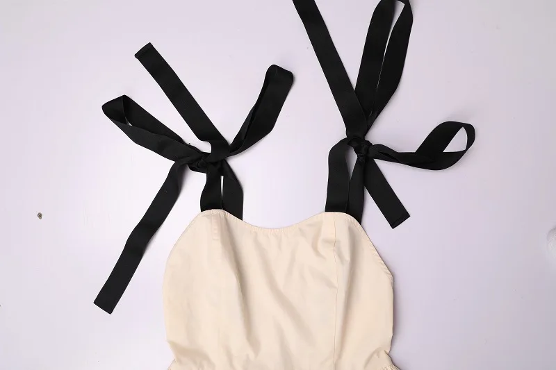 10961816375_2131638060