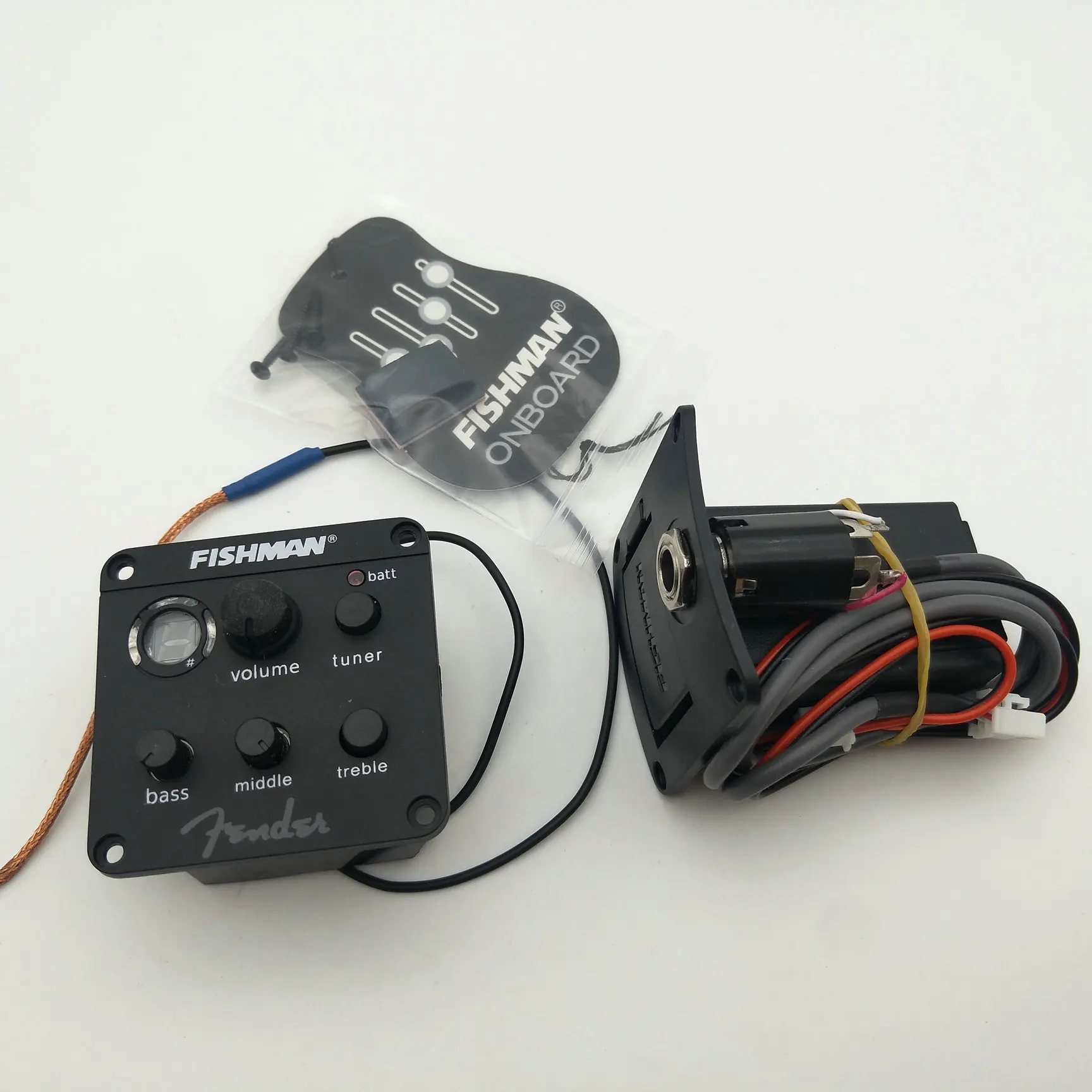 FISHMAN ISYS 301 Model Guitar Preamp EQ Tuner Piezo Pickup Beat